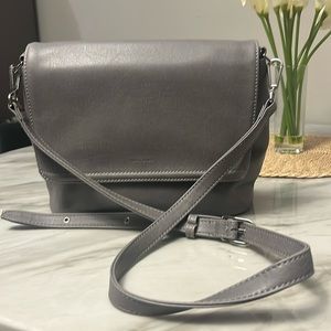 Matt & Nat crossbody purse